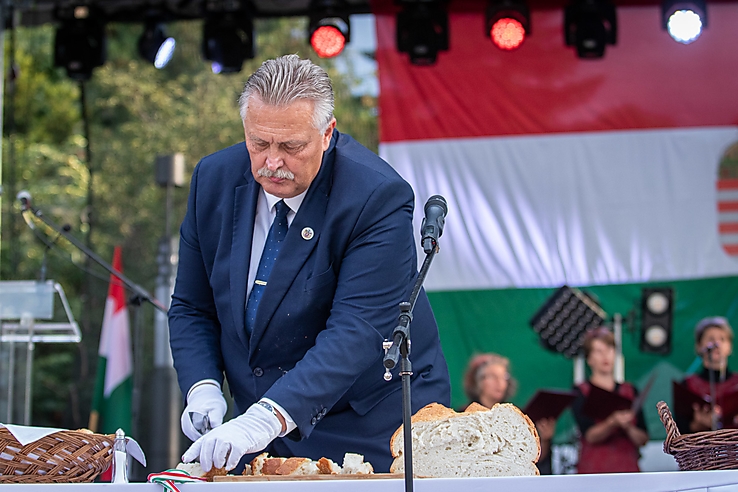 államalapítás ünnepe