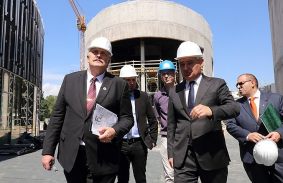  Ellipsum a neve, s bokrétáját is megkapta