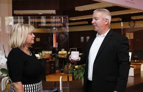 Itt szinte családtag az ügyfél