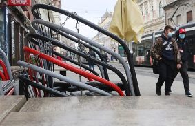 Miskolc valamennyi közterületén kötelező lesz a maszkviselés