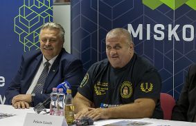 Tucatnyi Toldi vív meg egymással Miskolcon