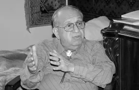 Elhunyt Kabdebó Lóránt, Miskolc díszpolgára