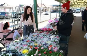 Rendkívüli nyitvatartás két piacon is Nőnap alkalmából 