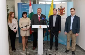 VERES PÁL: PÉNTEK REGGEL 9-KOR ÚJRANYIT A BARLANGFÜRDŐ