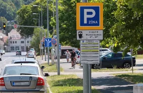 MEGKEZDŐDIK A JÖVŐ ÉVI PARKOLÓBÉRLETEK ÁRUSÍTÁSA