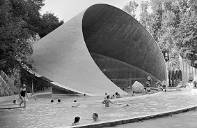 Műemlék kagylóstrand