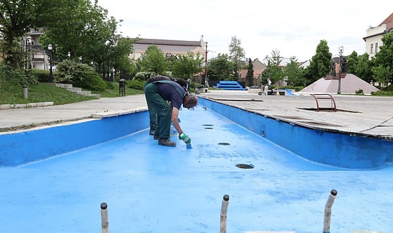 Megkezdődött a miskolci szökőkutak karbantartása