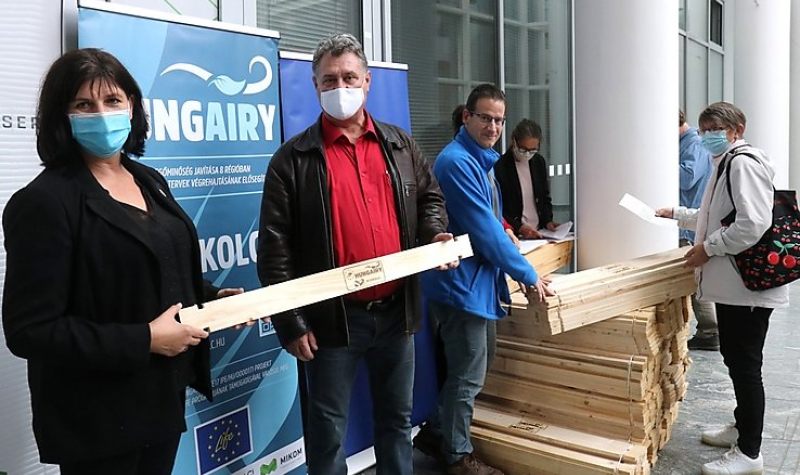 Átvehették az első komposztkereteket