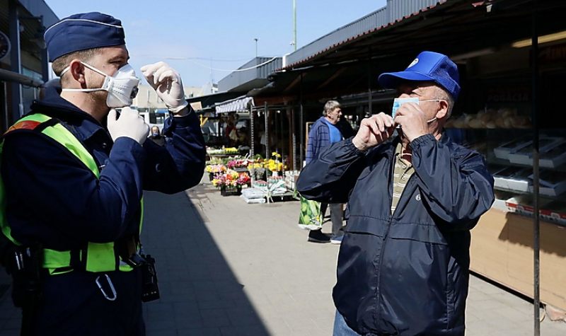 A Zsarnai bezár, a Búza téri és a Vasgyári piac nyitva marad