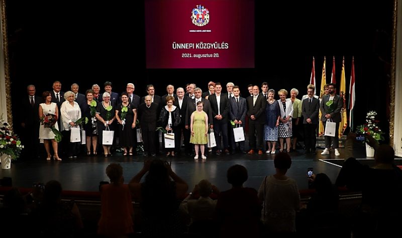 Átadták a városnapi elismeréseket