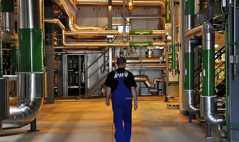 Triplázódó energiaárak miatt szenvednek a közműszolgáltatók