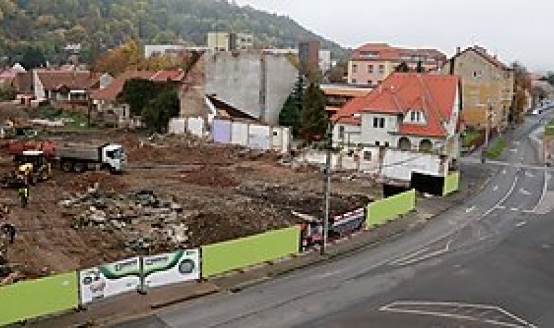 LÉNYEGES FORGALMI VÁLTOZÁSOK AZ ÉPÜLŐ DAYKA-ÁTKÖTÉS MIATT